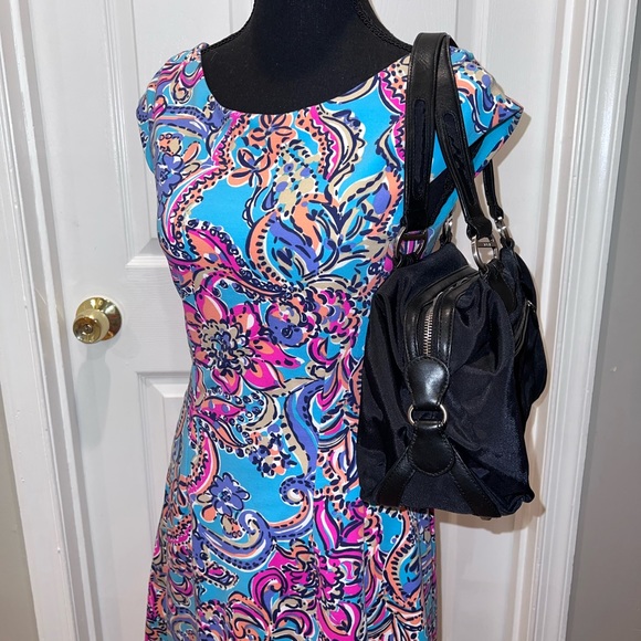 Women’s Tumi Handbag Medium Size - Picture 2 of 12